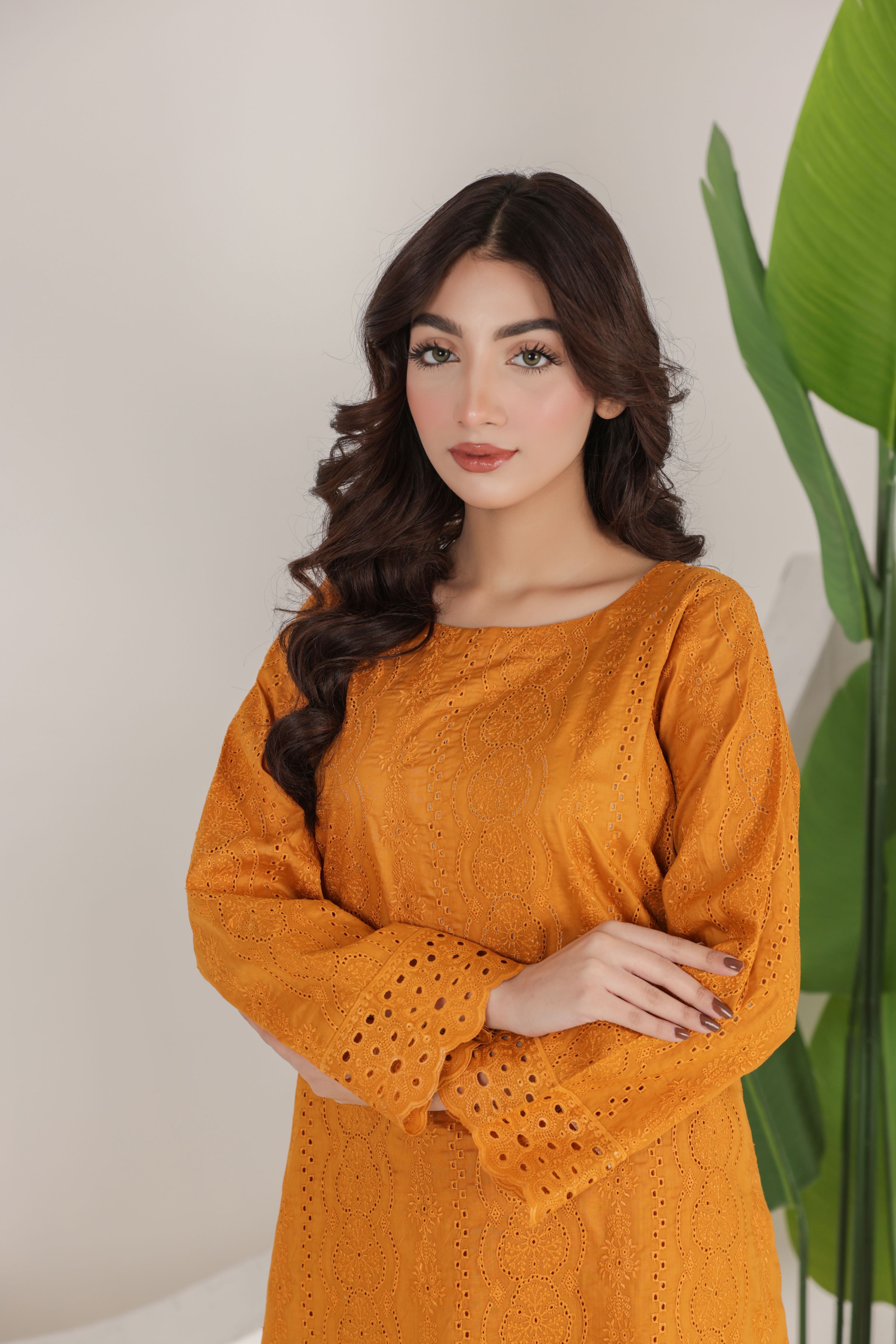 Rah Taj: Redefining Chikankari Fashion